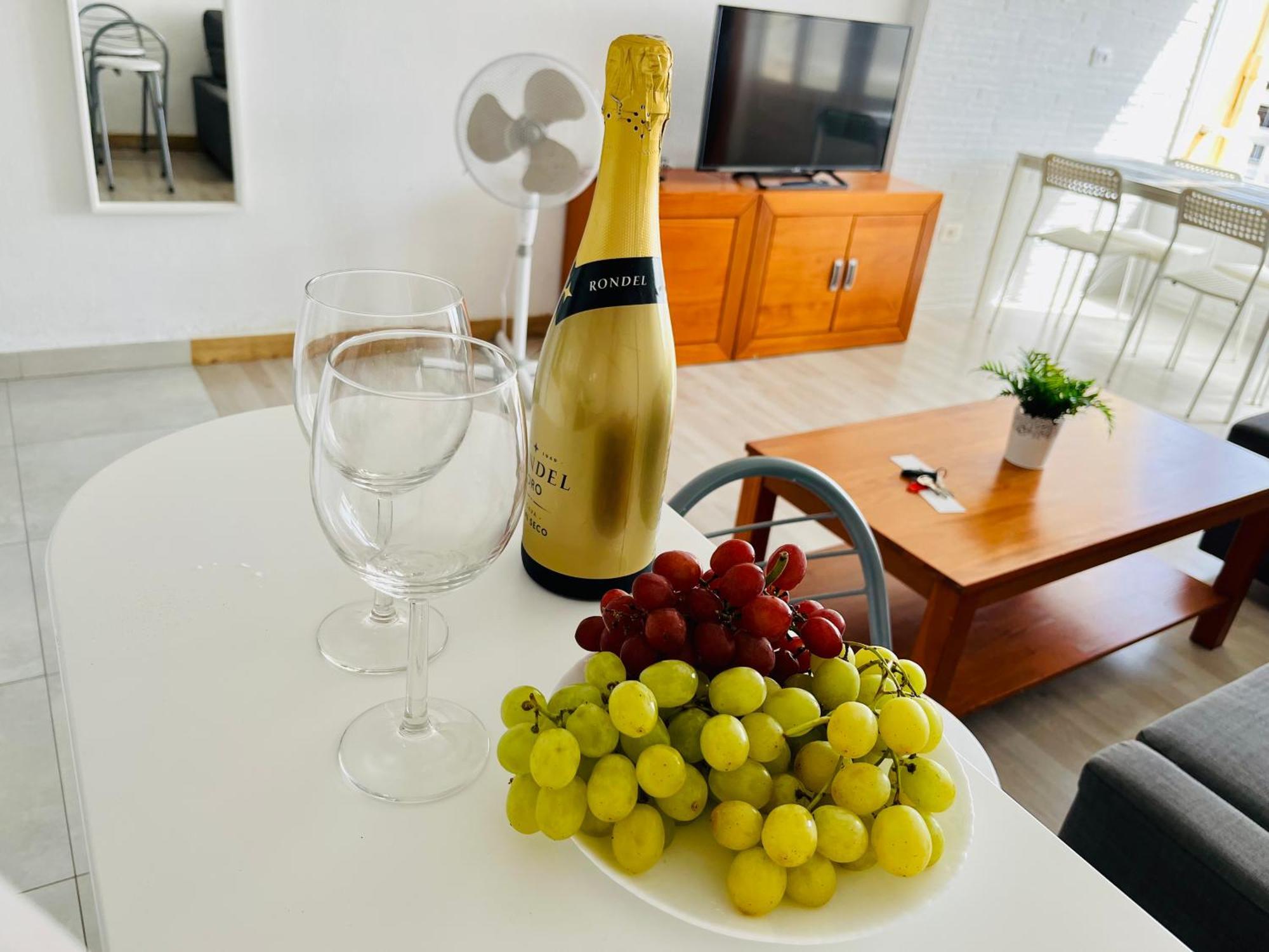 Top View Central Spacious Apartment San Bartolomé Buitenkant foto